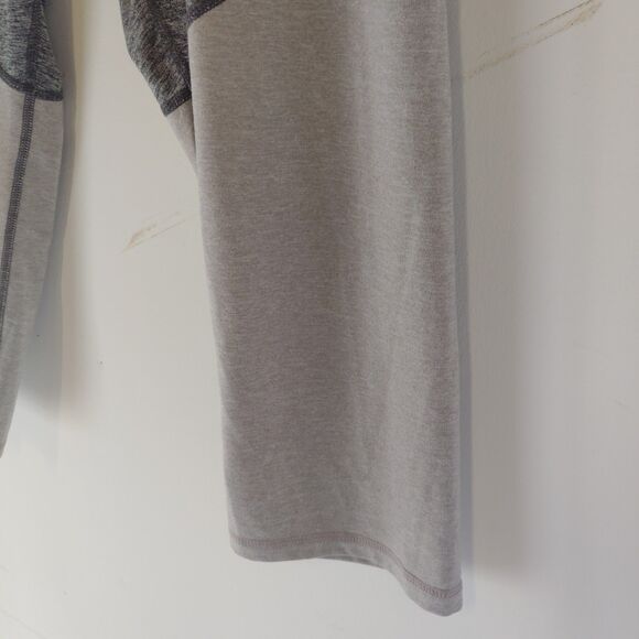 C9 Champion Studio Fit Capri Leggings Women's Large Gray Pocket - Picture 3 of 8